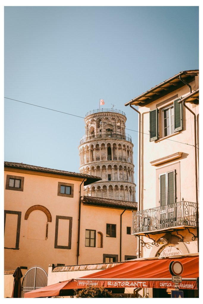 The leaning towner of Pisa, Italy