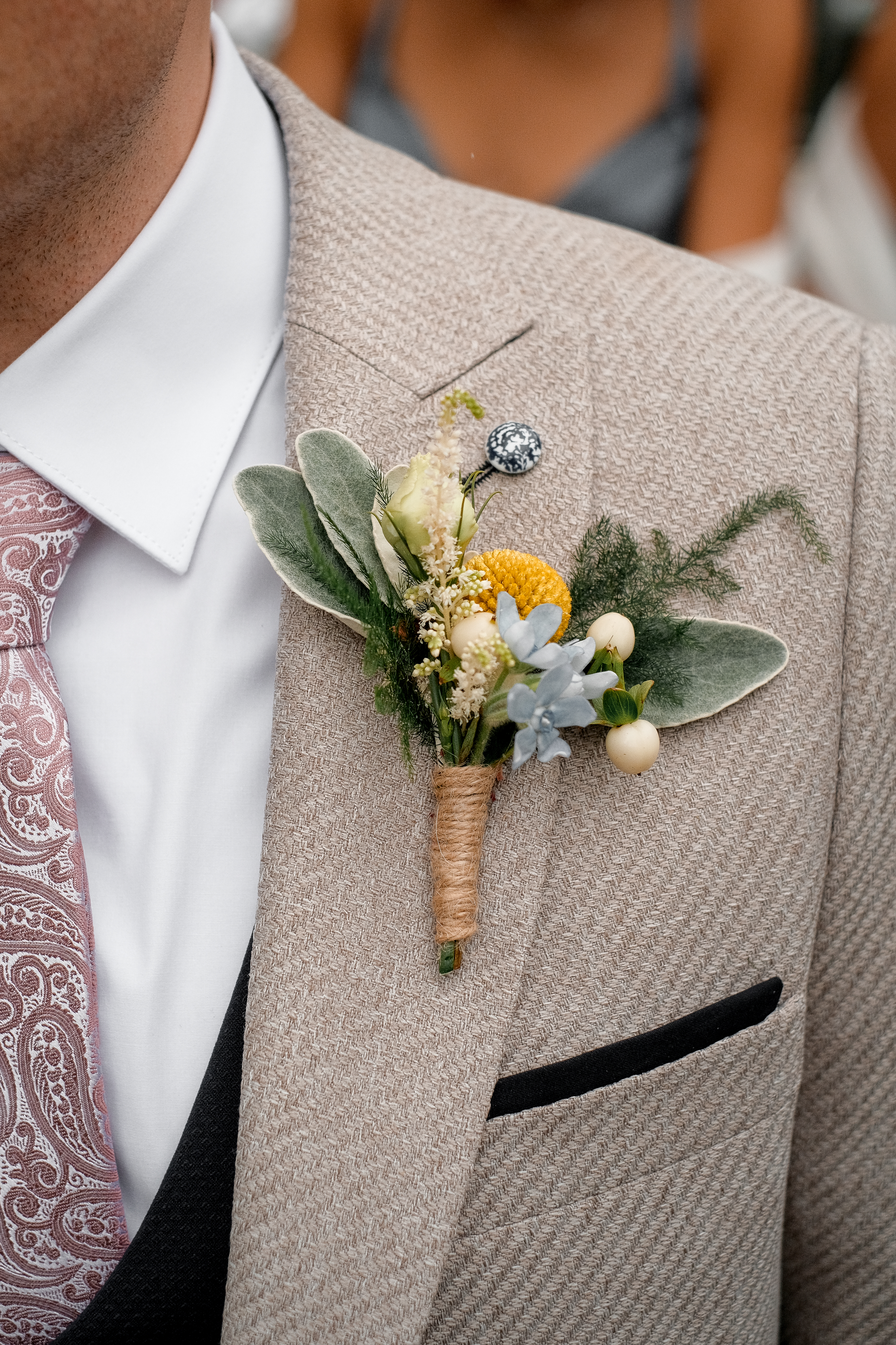 Grooms' wedding broach